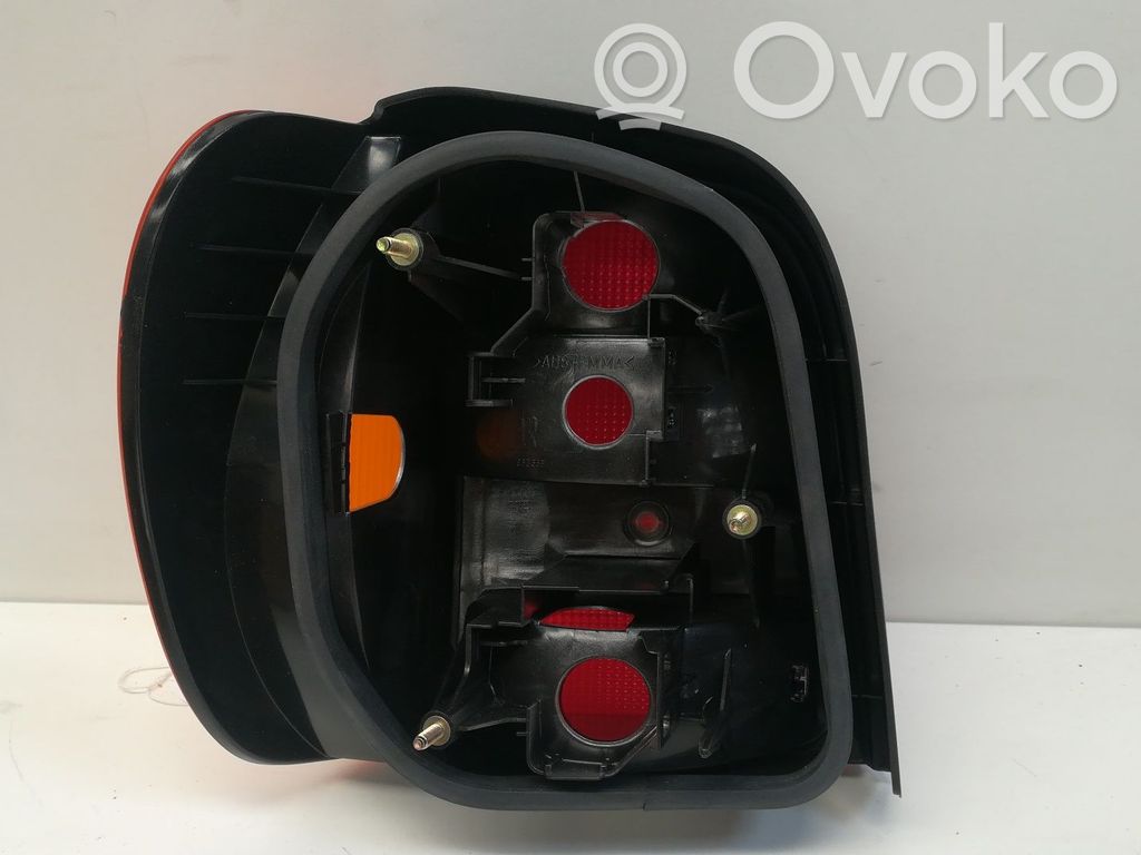 Volkswagen Polo III 6N 6N2 6NF Lampa tylna 