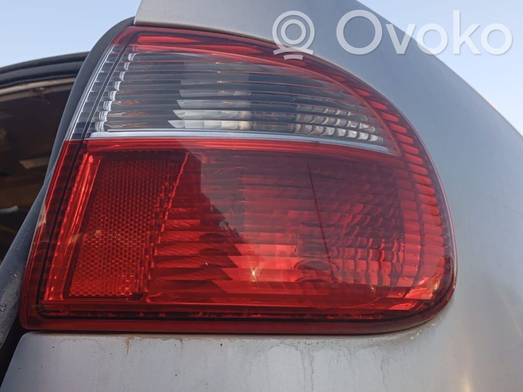 Lampa tylna