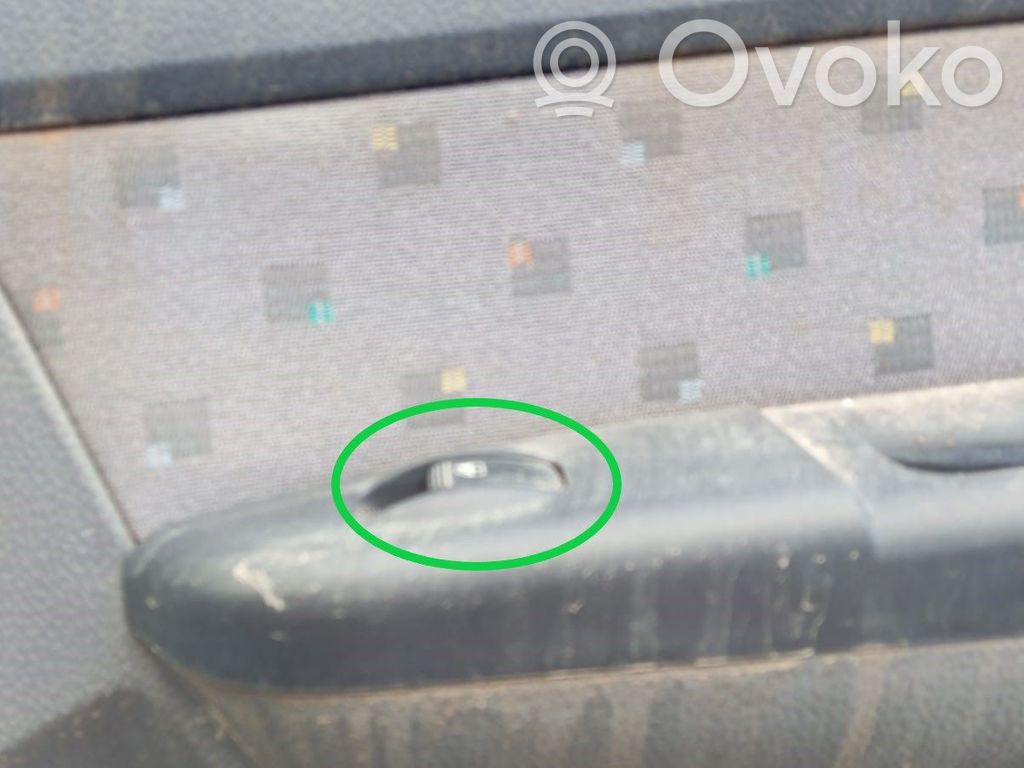 Interruptor del elevalunas eléctrico