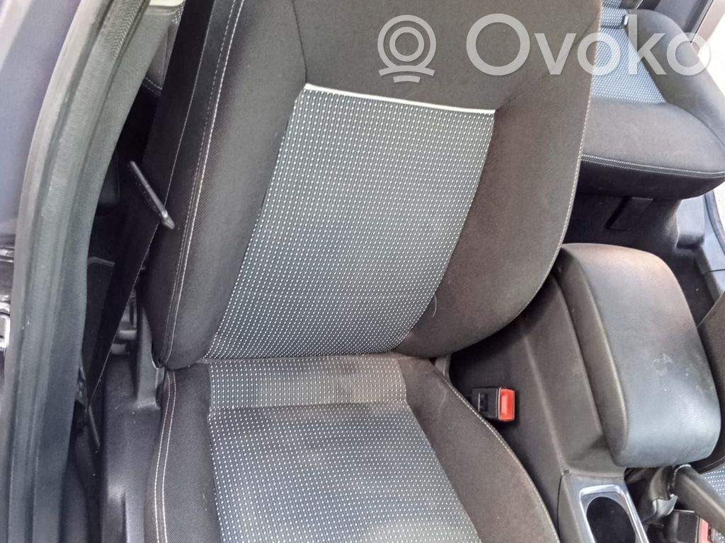 Ford Mondeo MK IV Scaun față pasager 