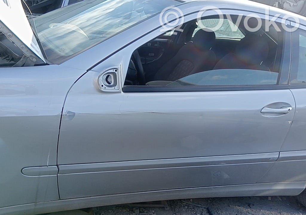 Porte avant