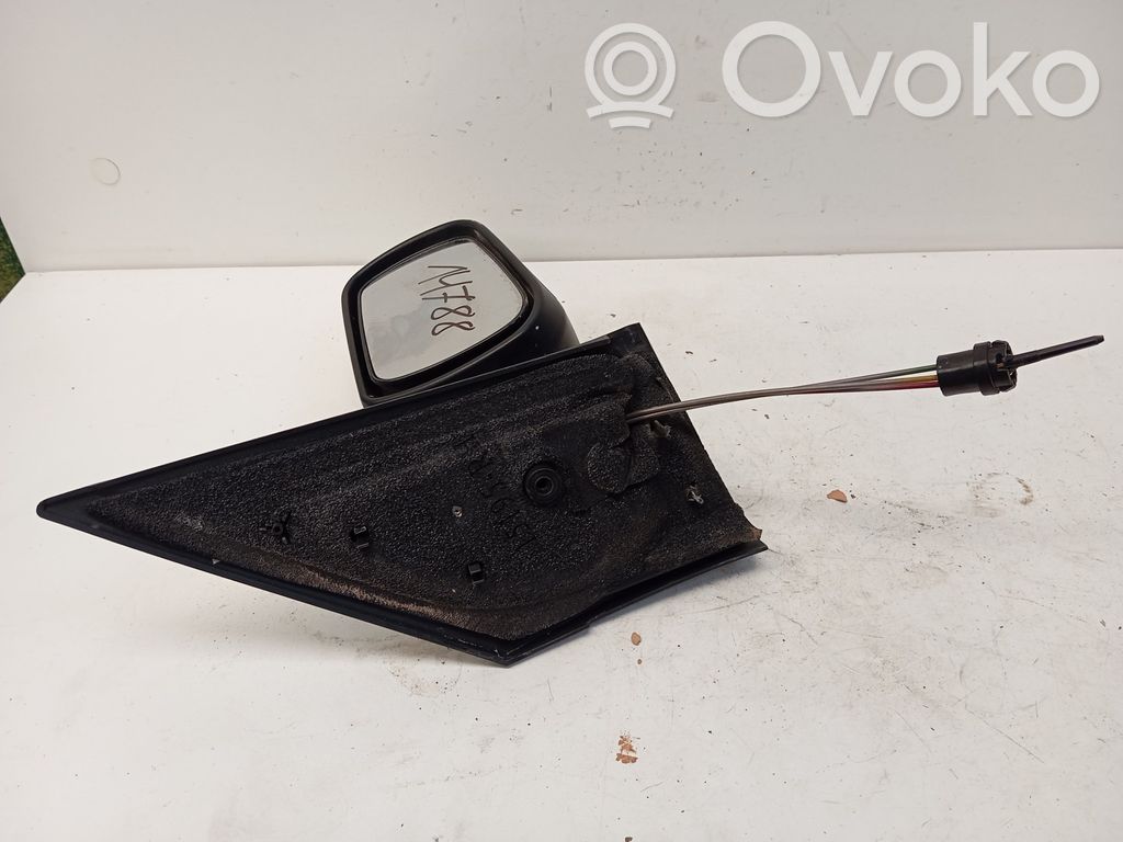 Ford Fusion Etuoven sähköinen sivupeili