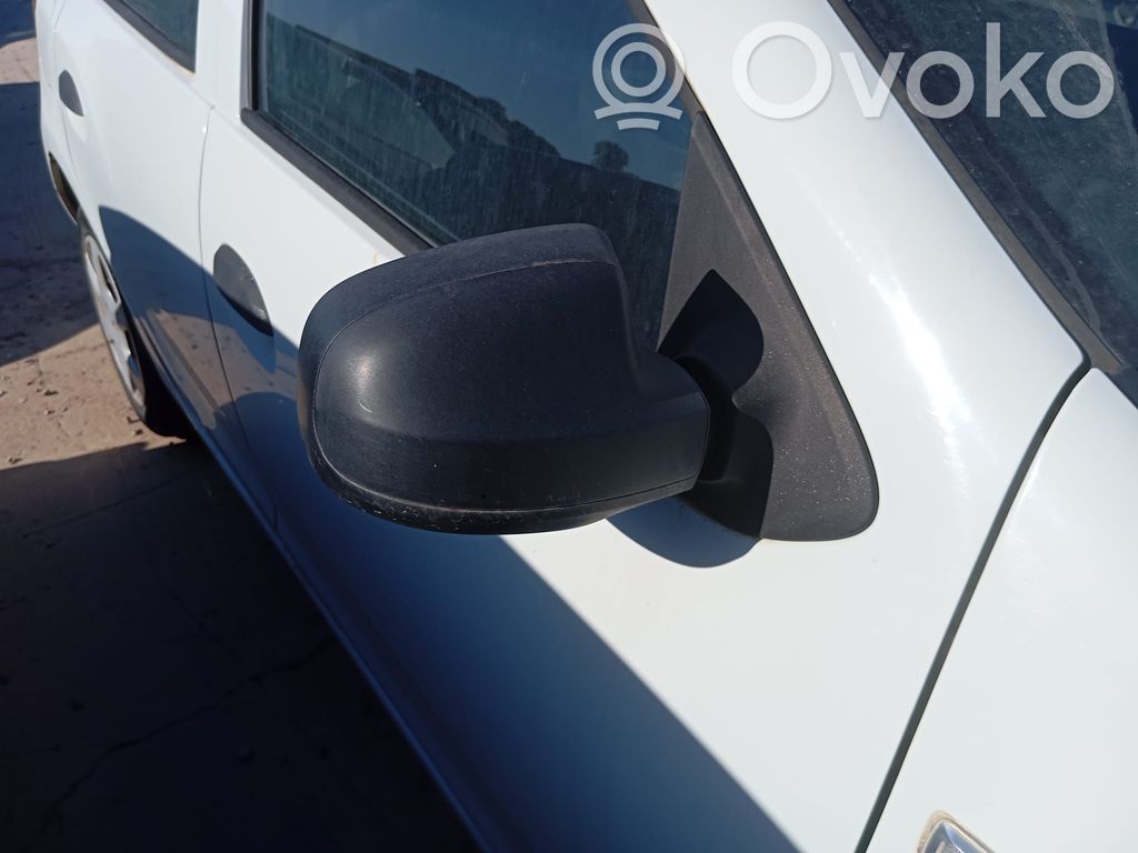Etuoven sähköinen sivupeili