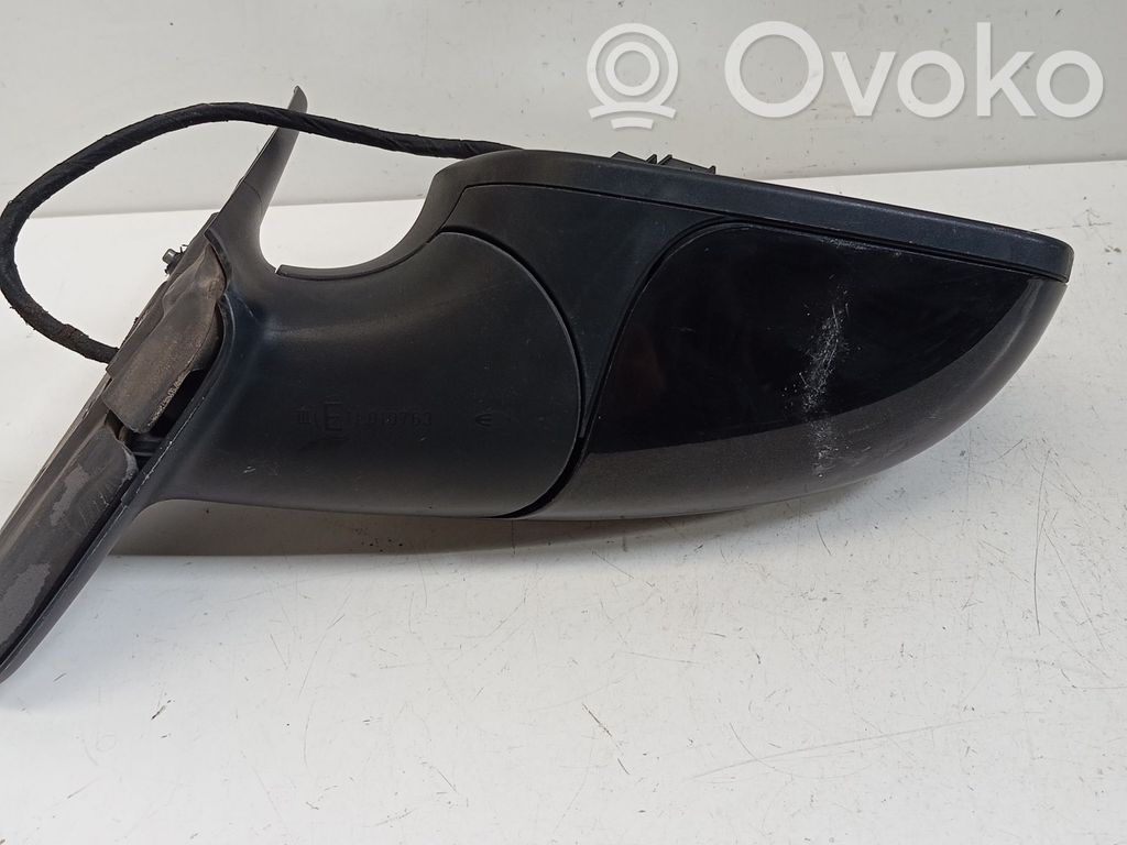 Etuoven sähköinen sivupeili   010763