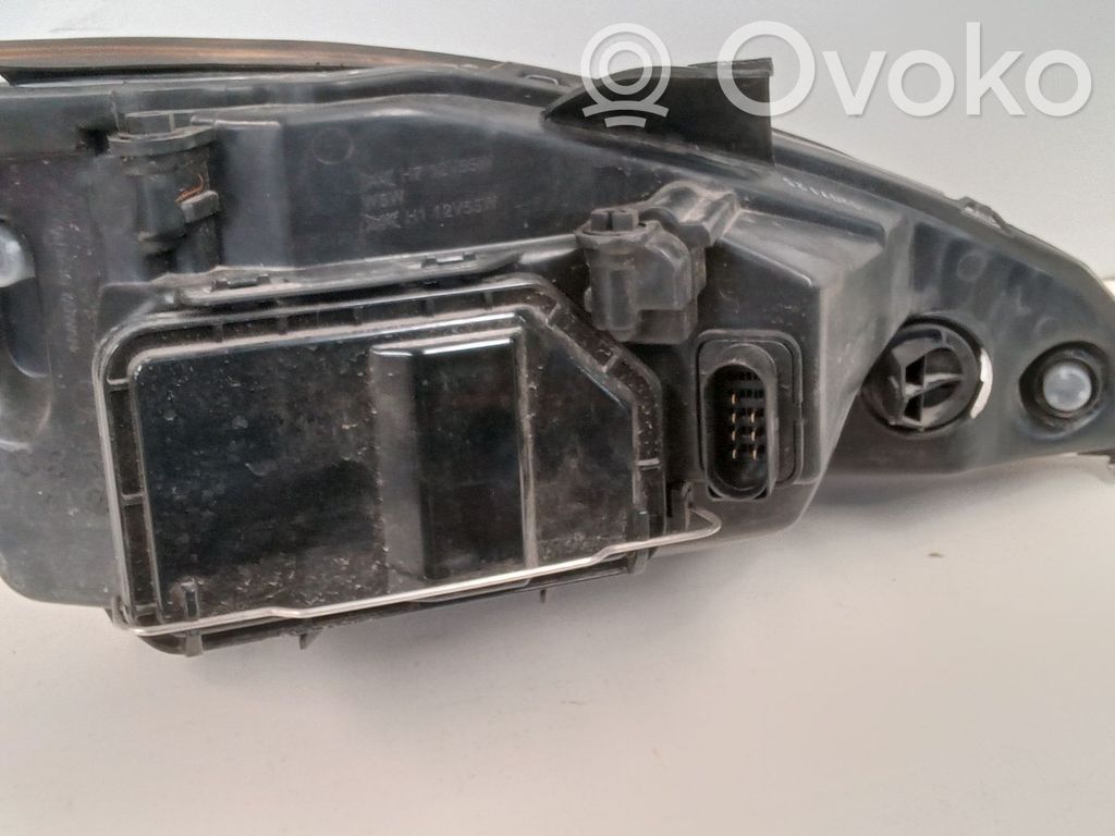 Ford Focus Phare frontale 