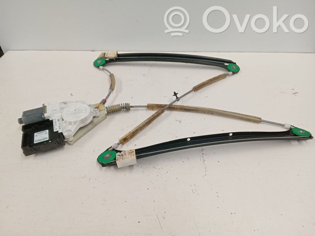 Audi A3 S3 8P Alzacristalli della portiera anteriore con motorino 