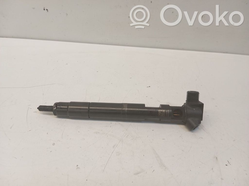 Inyector de combustible   228354010