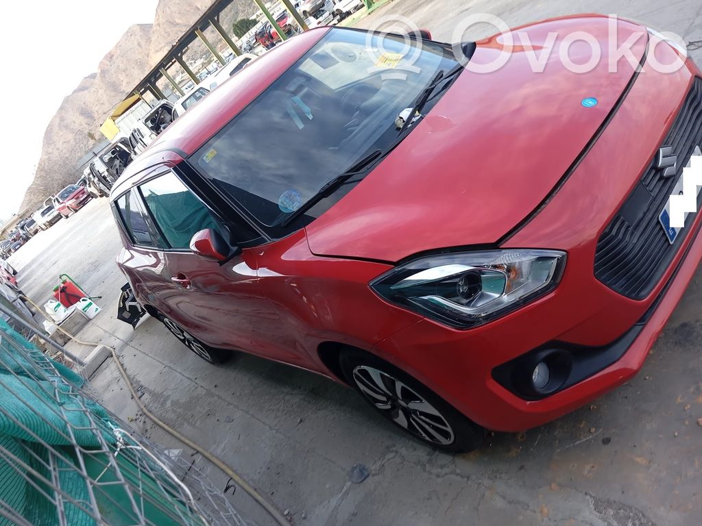Suzuki Swift III Macara geam spate manuală 