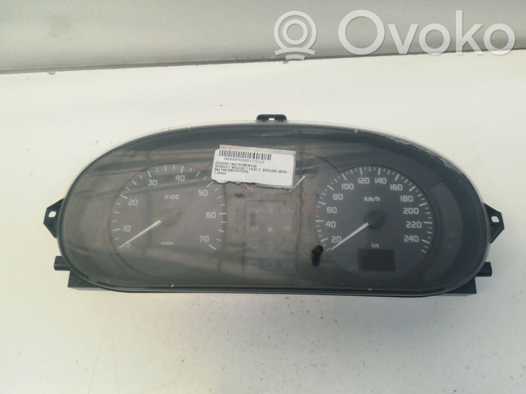 Renault Megane I Compteur de vitesse tableau de bord 