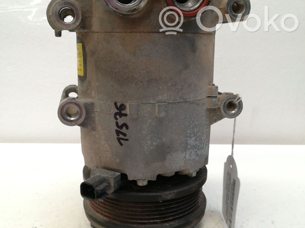 Ford Fiesta Ilmastointilaitteen kompressorin pumppu (A/C)