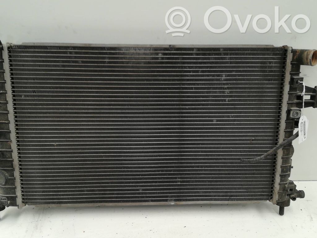 Opel Astra H Wasserkühler 