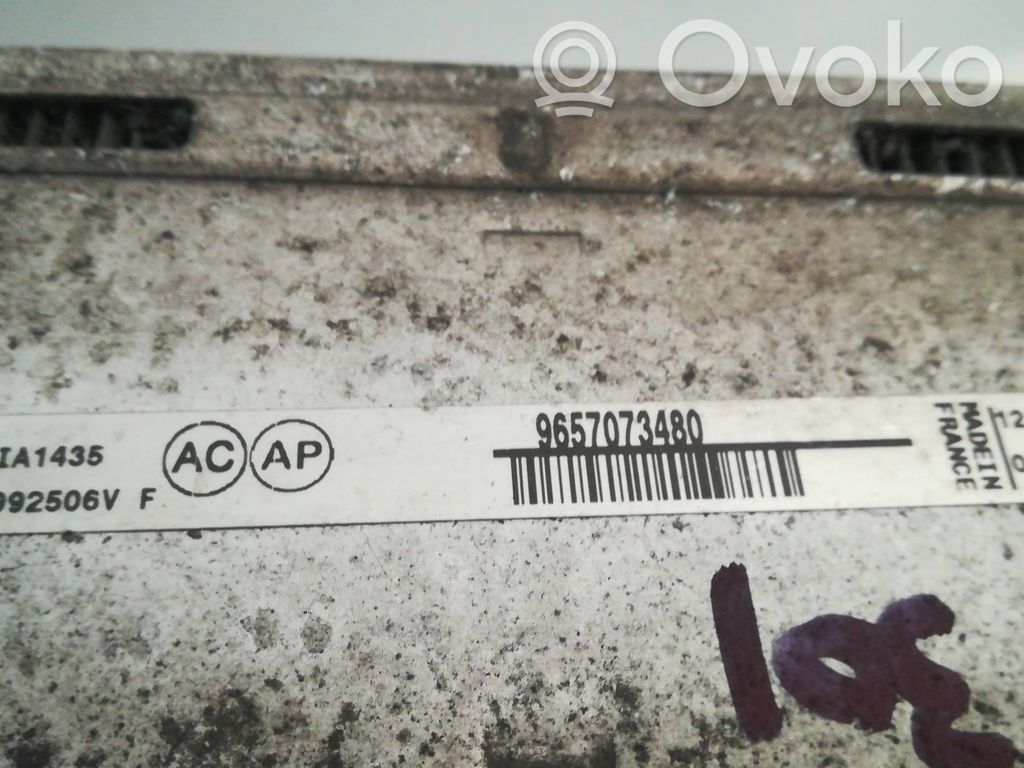 Citroen C5 Chłodnica powietrza doładowującego / Intercooler 