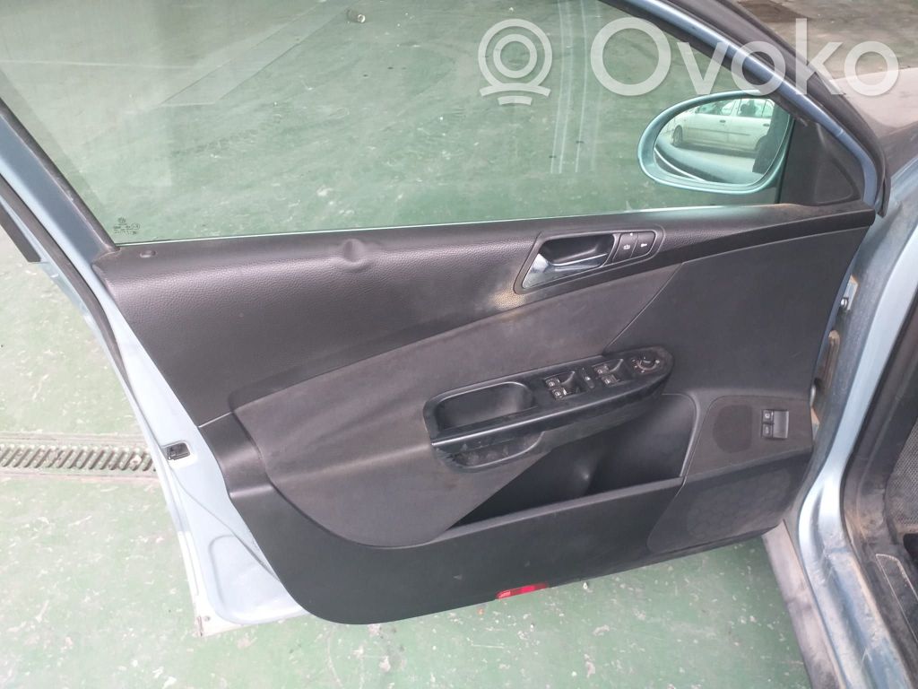 Volkswagen PASSAT B6 Przyciski szyb