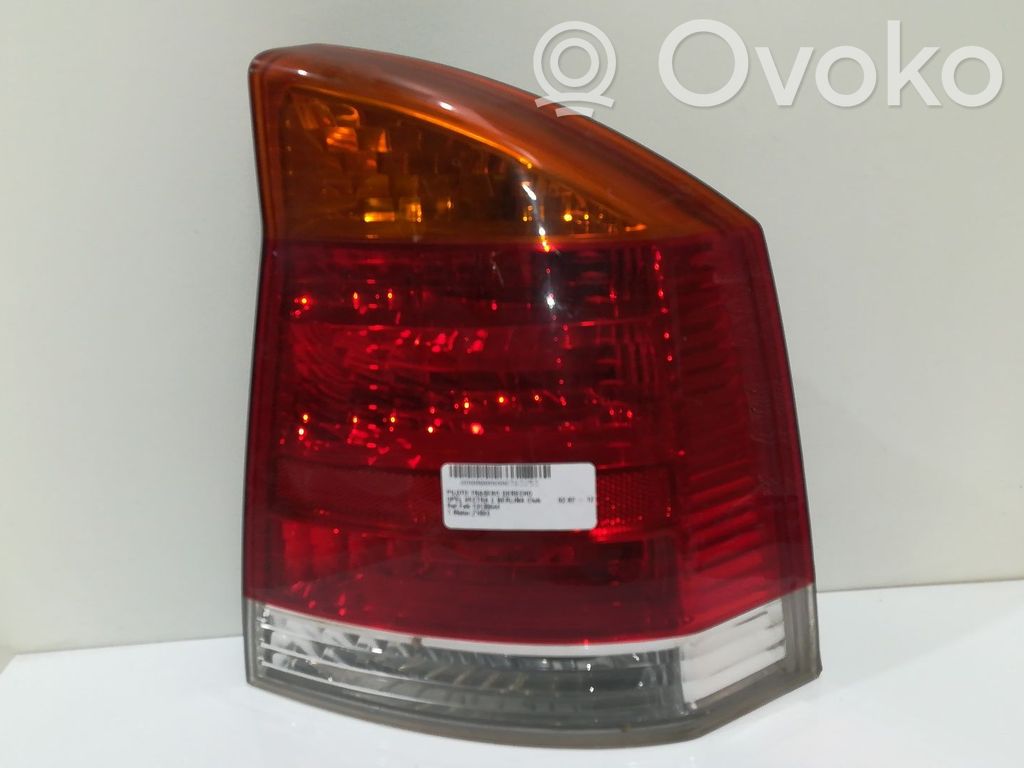 Opel Vectra C Lampa tylna 
