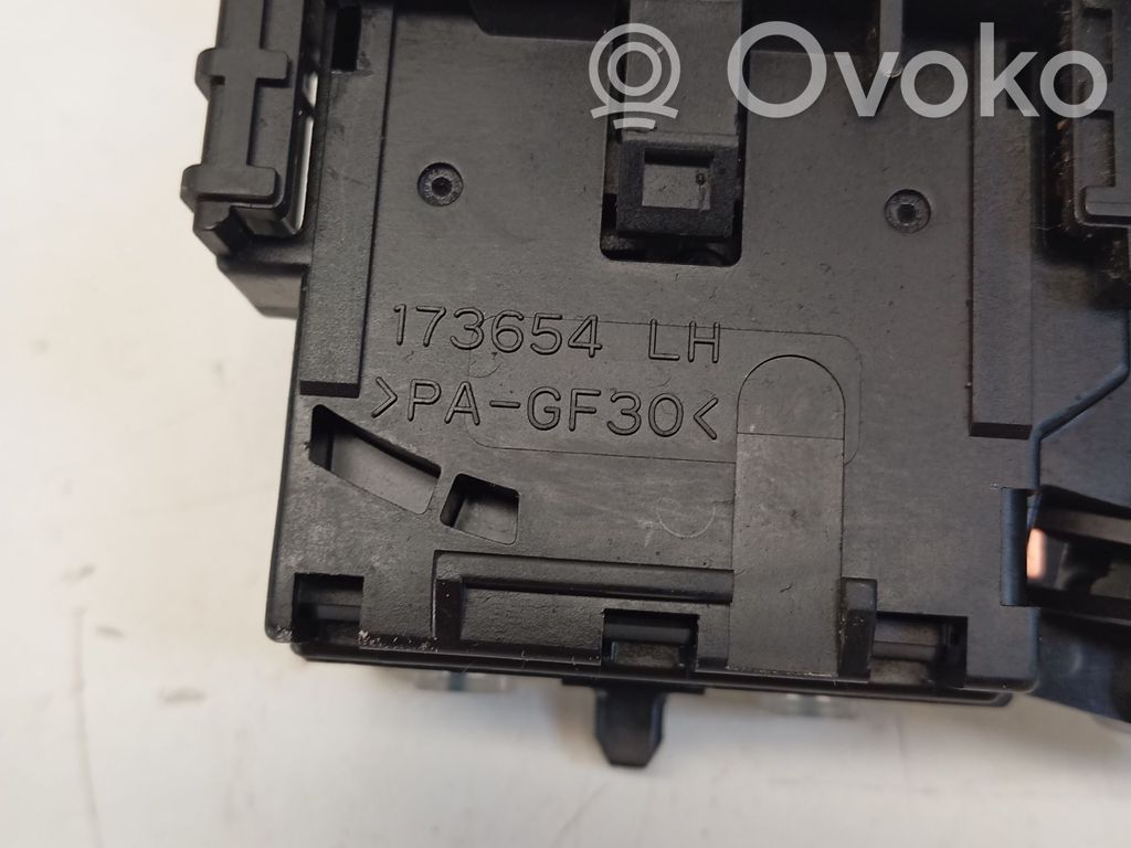 Toyota Avensis T250 Leva comando tergicristalli