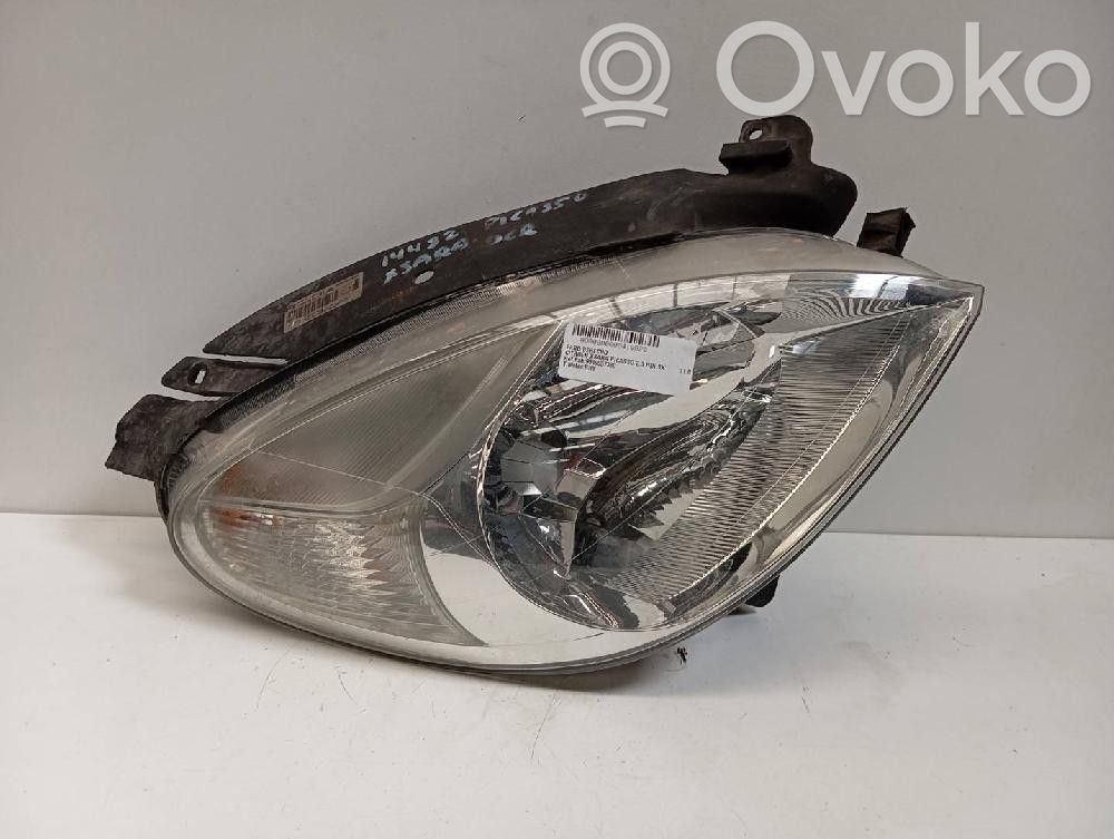 Citroen Xsara Picasso Lampa przednia