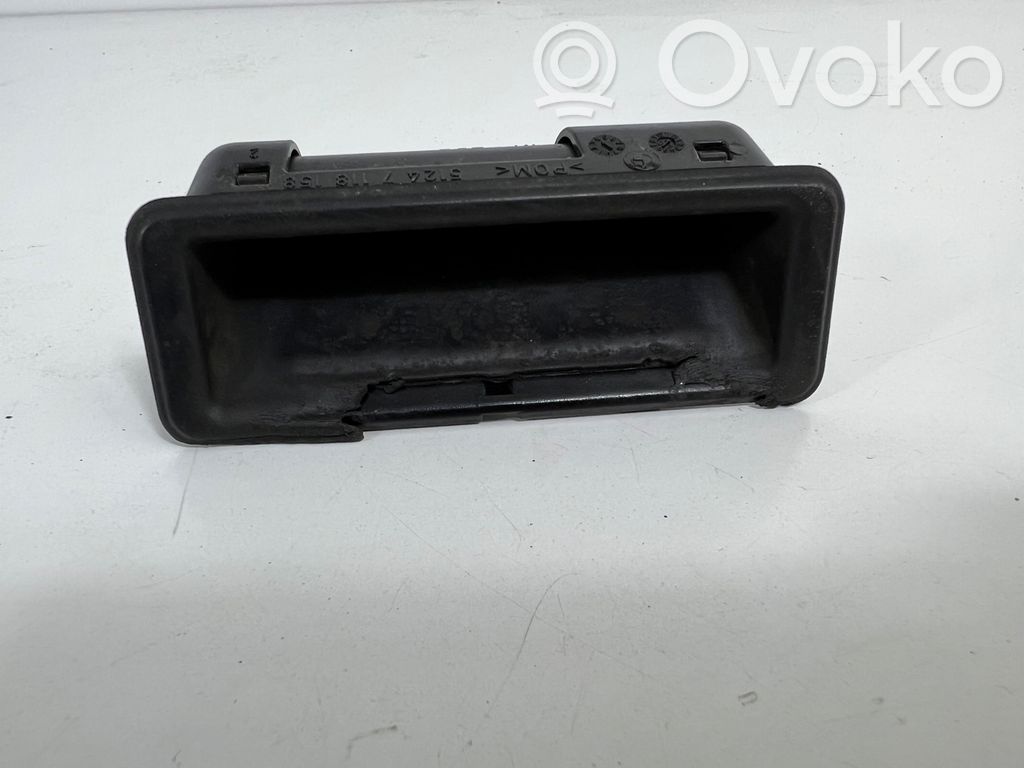 BMW 1 E82 E88 Tailgate opening switch 
