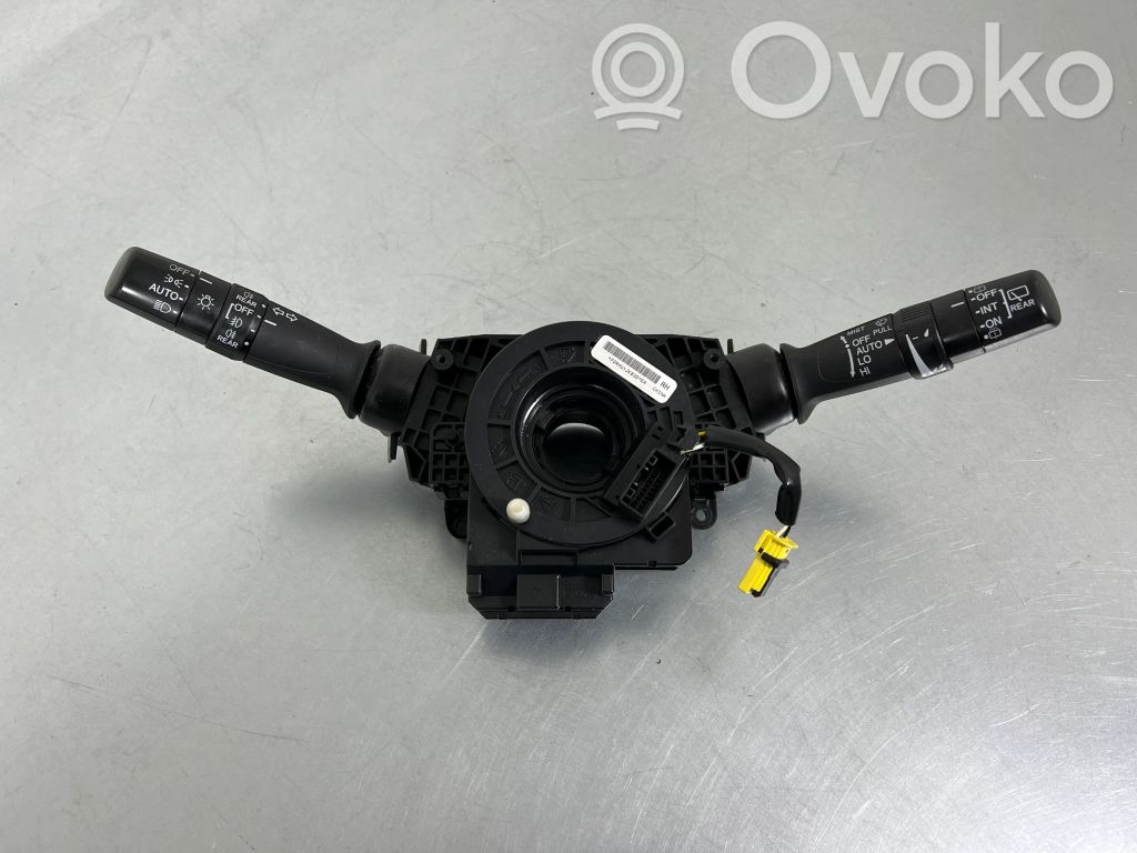 Honda CR-V Commodo, commande essuie-glace/phare 