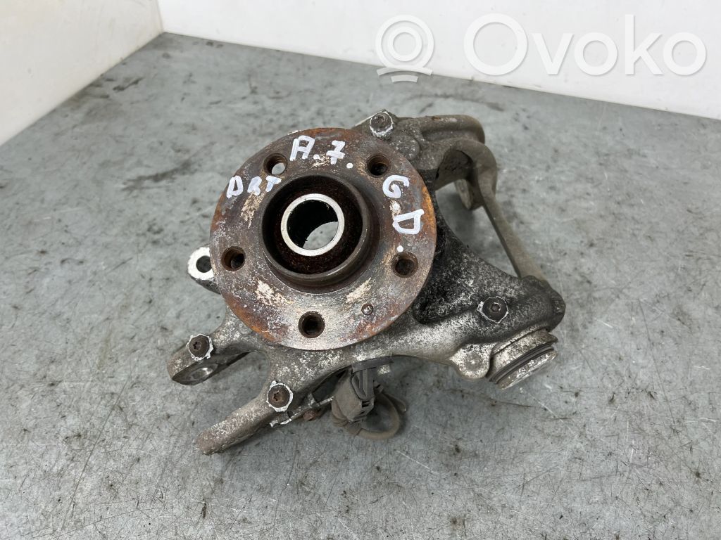 Audi A7 S7 4G Rear wheel hub 