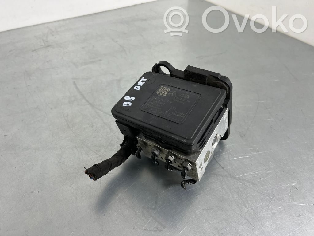 Volkswagen PASSAT B8 ABS Pump 