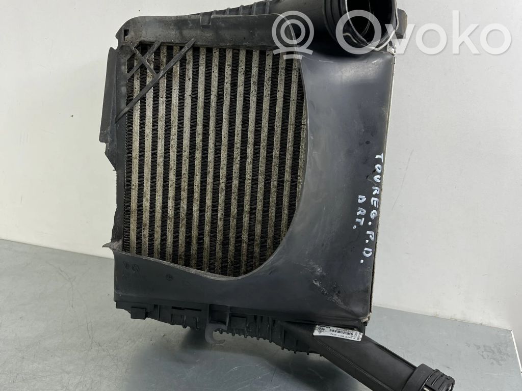 Volkswagen Touareg II Interkūlerio radiatorius 