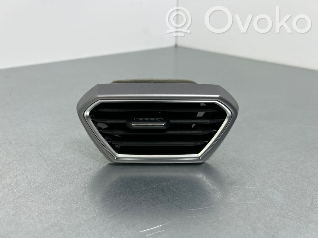 Seat Leon IV Moldura protectora de la rejilla de ventilación lateral del panel 