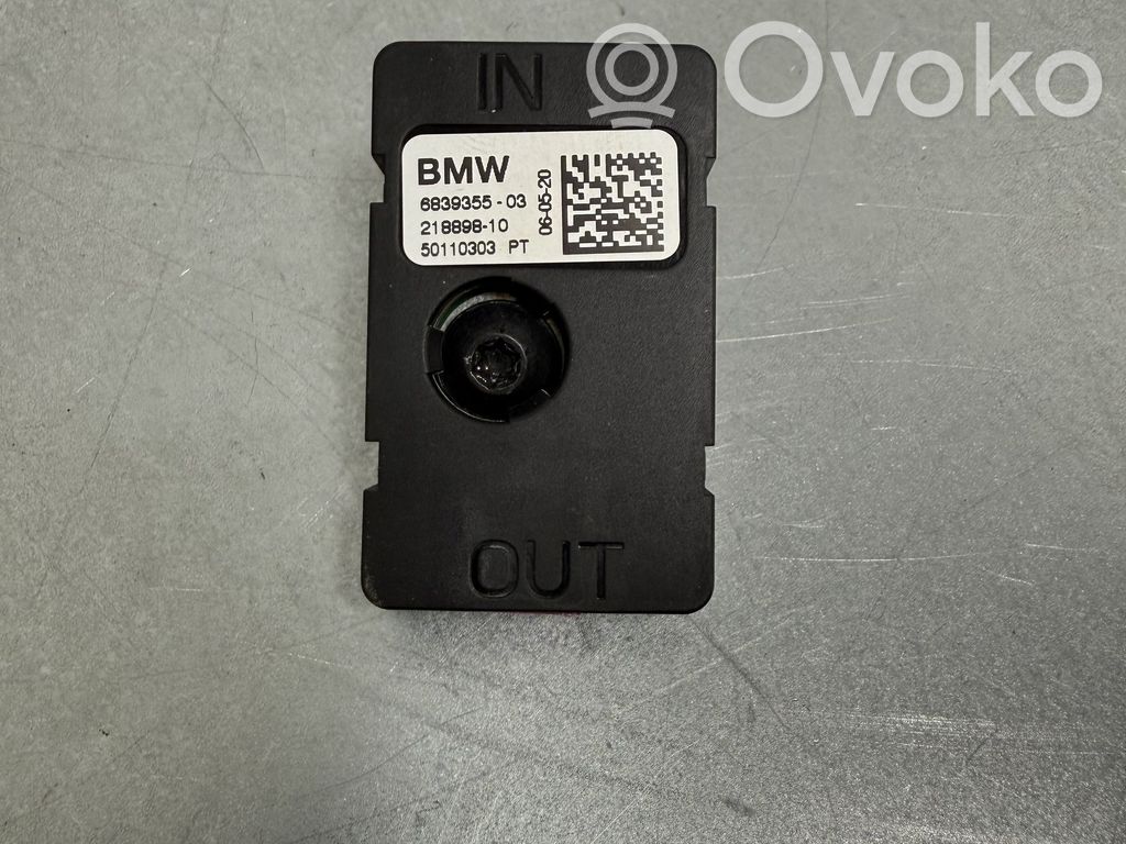 BMW X5 G05 Pystyantennivahvistin 