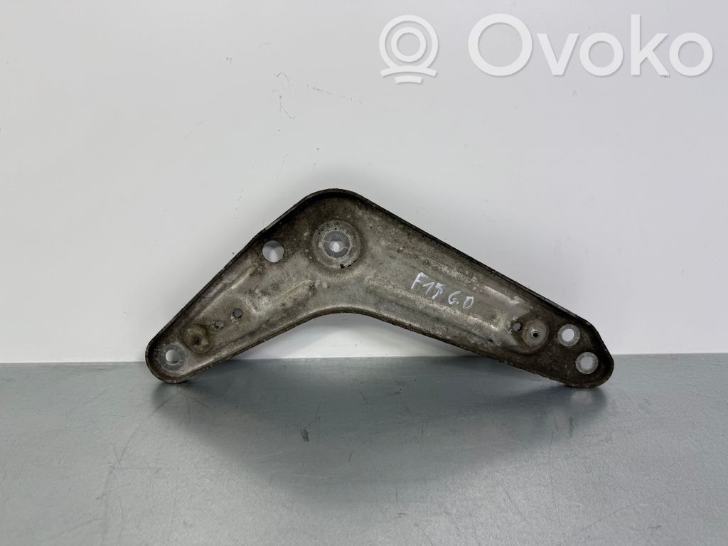BMW X5 F15 Cits aizmugures šasijas elements 