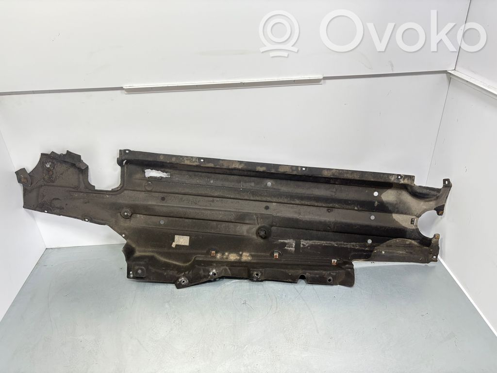 Osłona boczna podwozia   95B825205C
