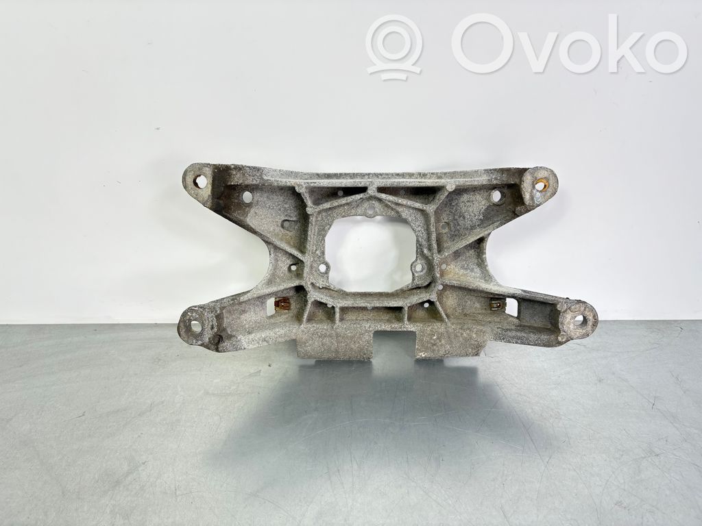 Porsche Macan (95B) Gearbox mounting bracket 