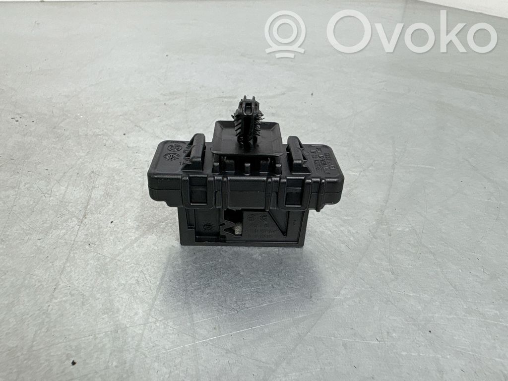 BMW 2 F46 Other control units/modules 