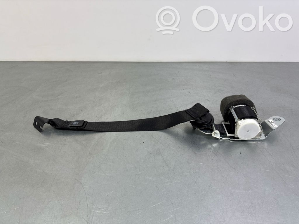BMW 2 F46 Cinturón trasero 