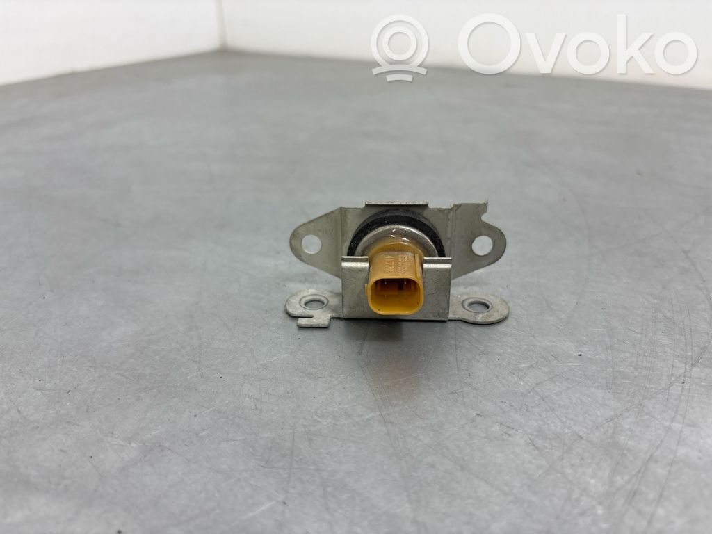 Land Rover Defender Acceleration sensor 