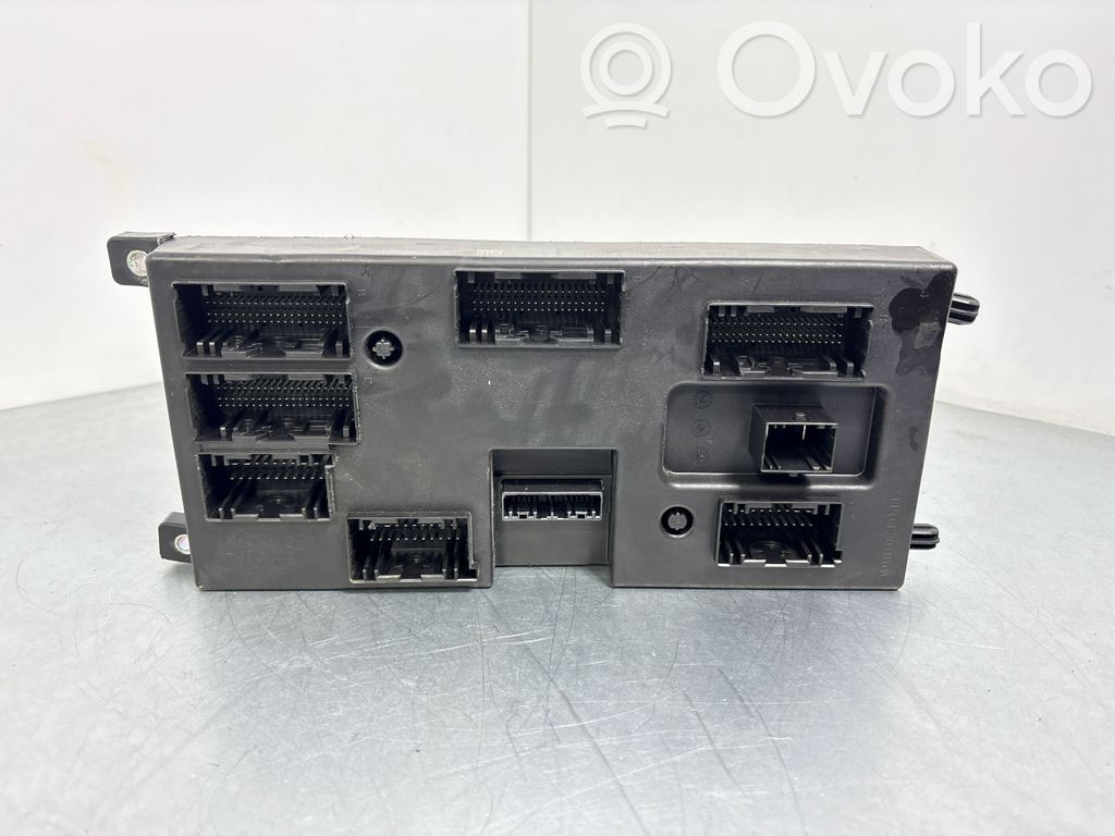 Land Rover Defender Citu veidu vadības bloki / moduļi 