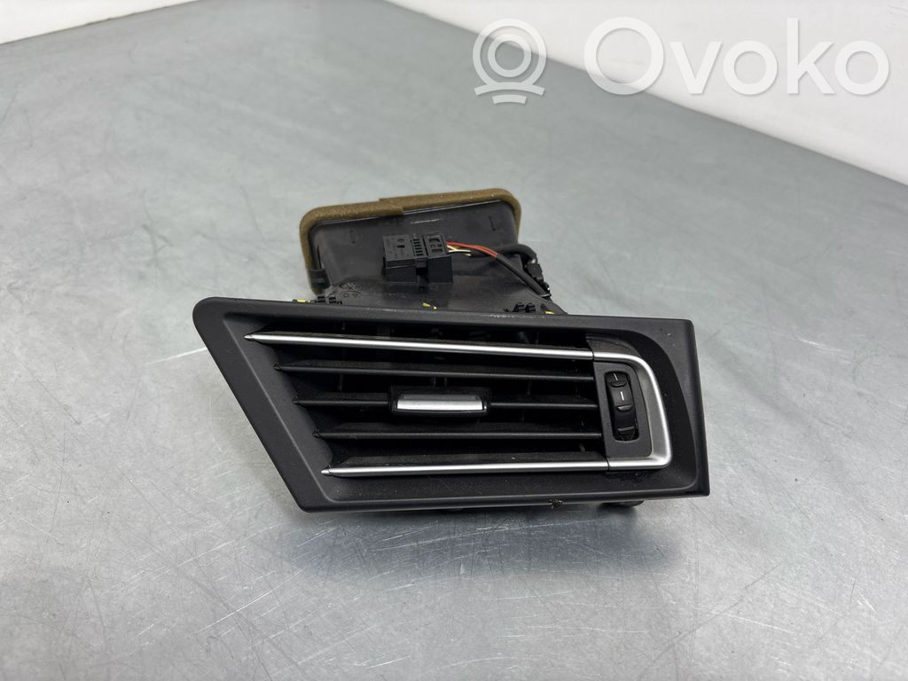 BMW 7 F01 F02 F03 F04 Šoninės oro grotelės 