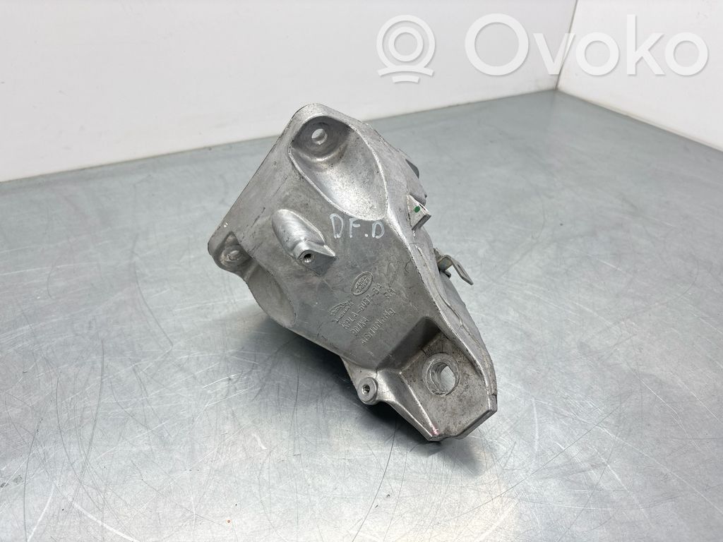Land Rover Defender Engine mount bracket 