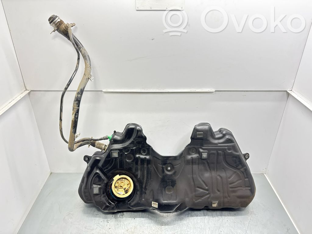 BMW 7 F01 F02 F03 F04 Zbiornik paliwa 