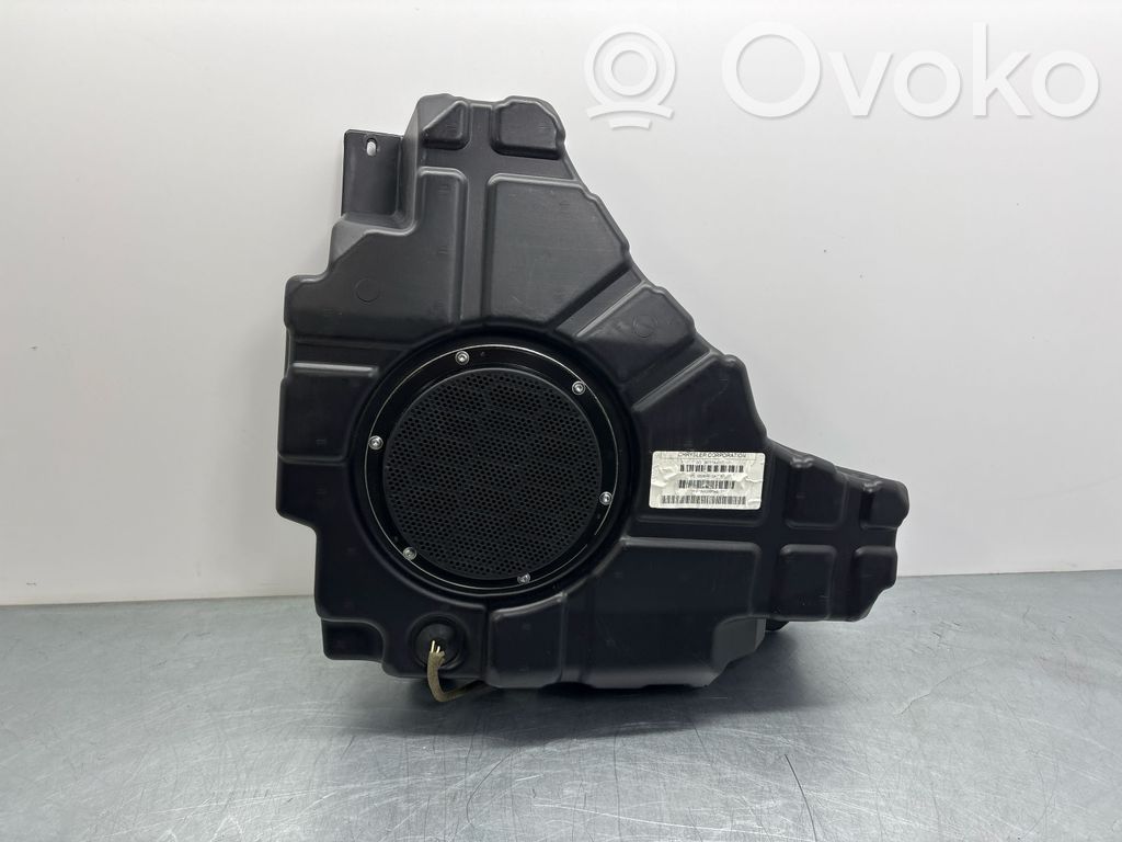 Jeep Grand Cherokee Subwoofer speaker 