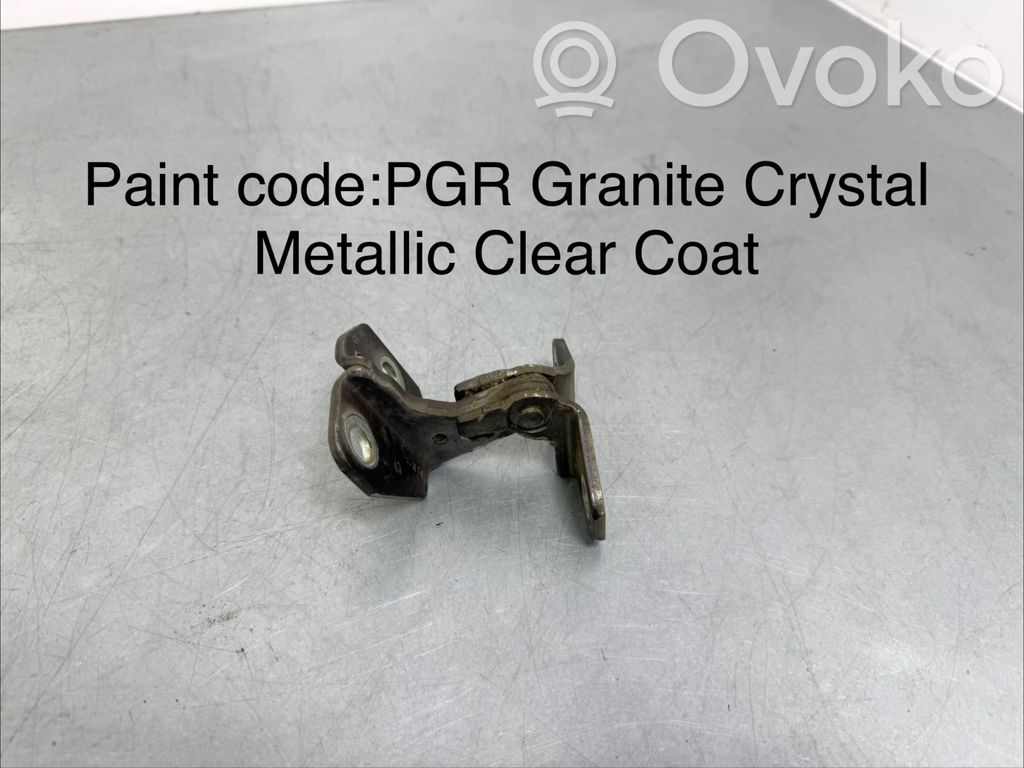 Jeep Grand Cherokee Front door upper hinge 
