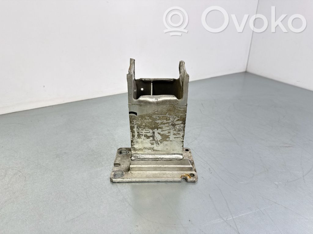 Балка передний бампера   8R0807134D,086997940