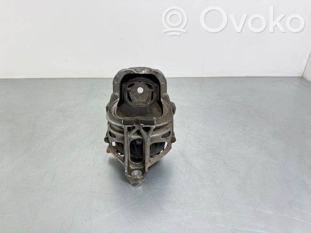 Audi Q7 4M Engine mount bracket 