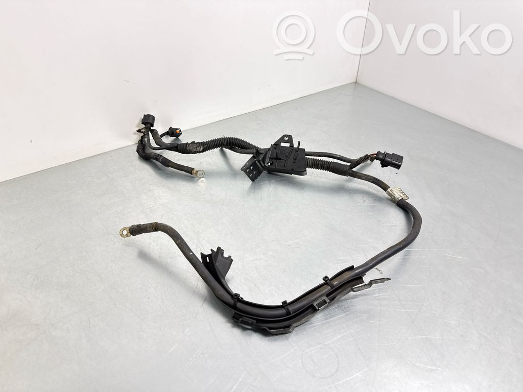 Audi Q7 4M Cable positivo (batería) 