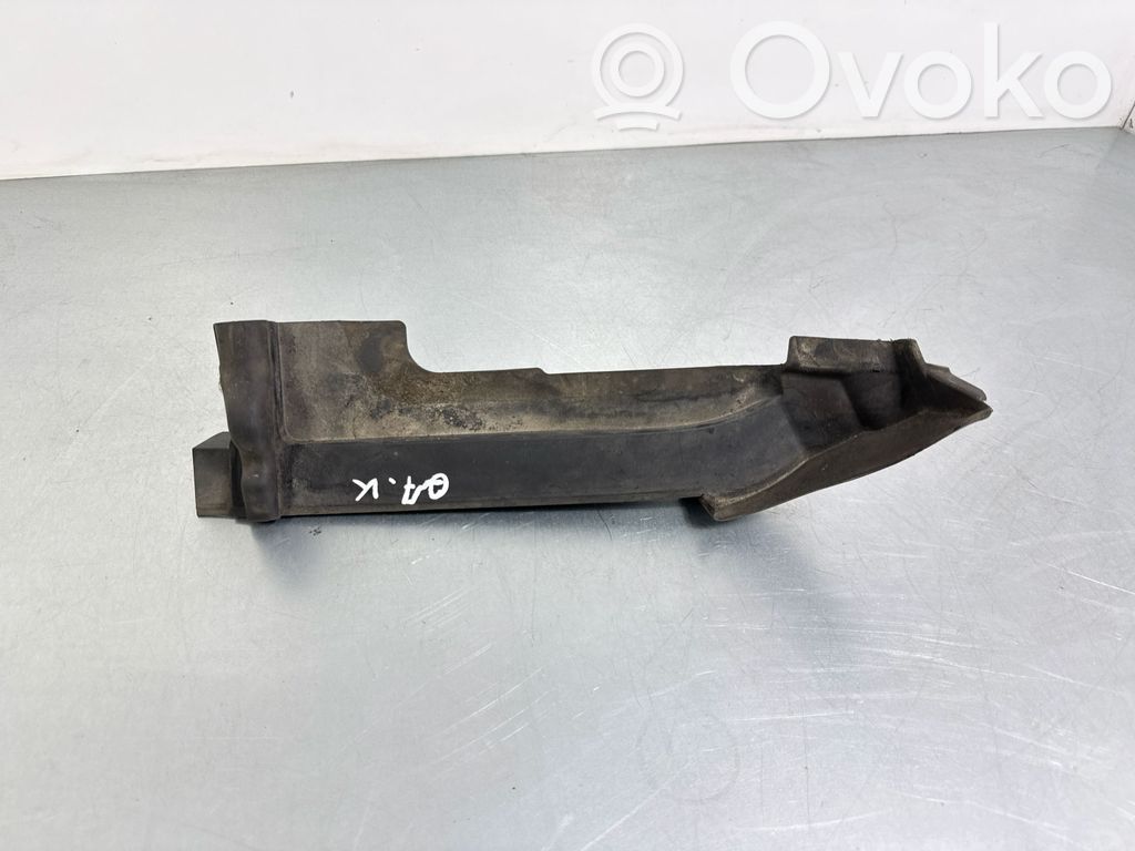 Audi Q7 4M Panel wykończeniowy błotnika 
