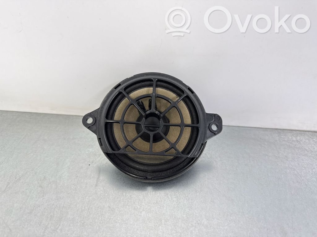 Audi Q7 4M Panel speaker 