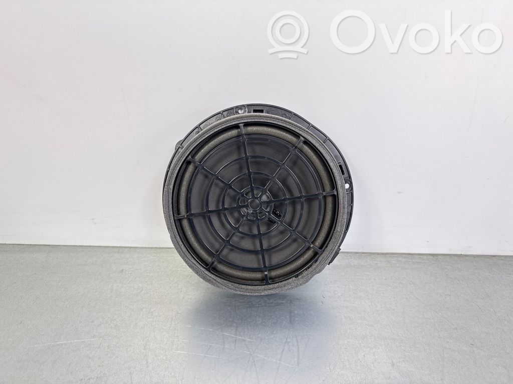 Audi A4 S4 B9 Altavoz de la puerta delantera 