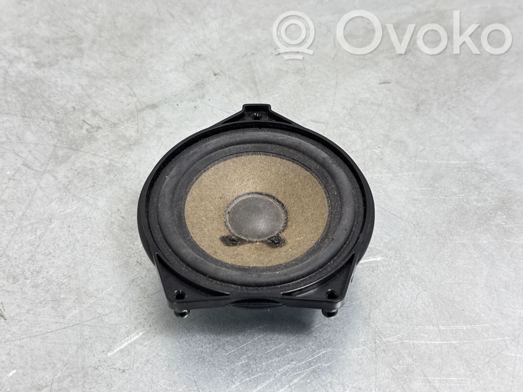Mercedes-Benz C W205 Panel speaker 
