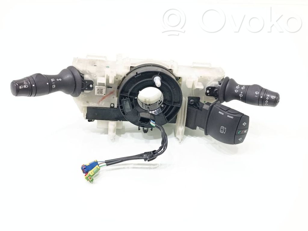 Renault Megane III Interruptor de control multifunción 