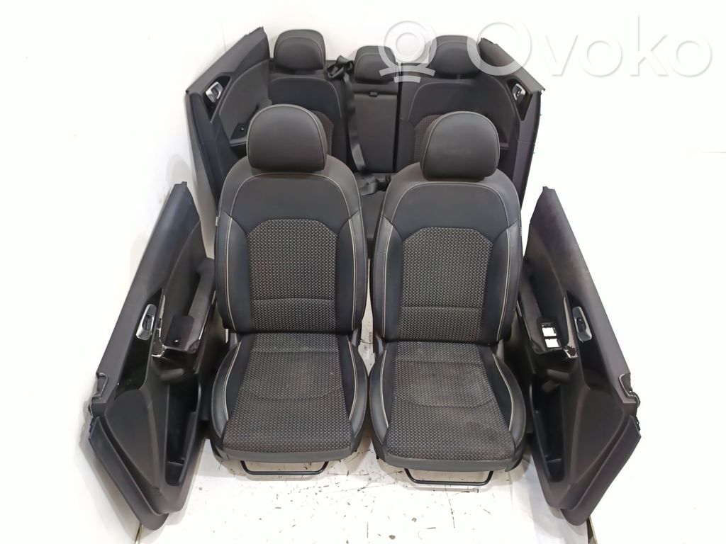 KIA Ceed Seat set 