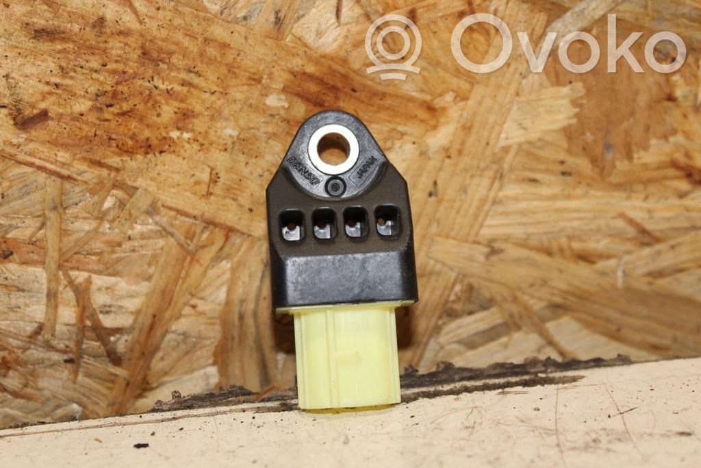 Subaru XV I Airbag deployment crash/impact sensor 
