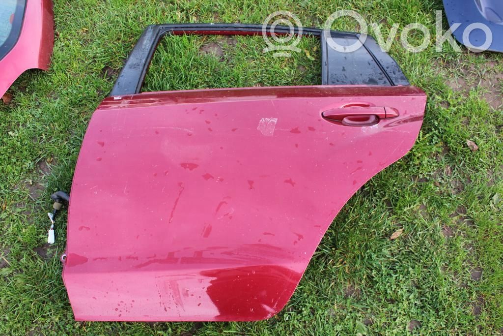 Subaru XV I Galinės durys 